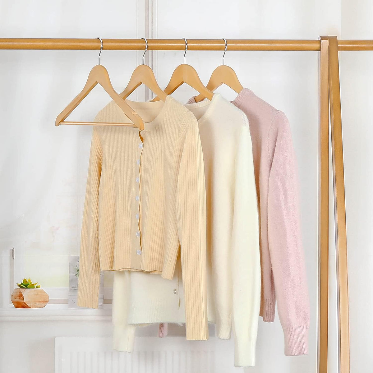 Natural Wooden Clothes Hangers – 30 Pack
